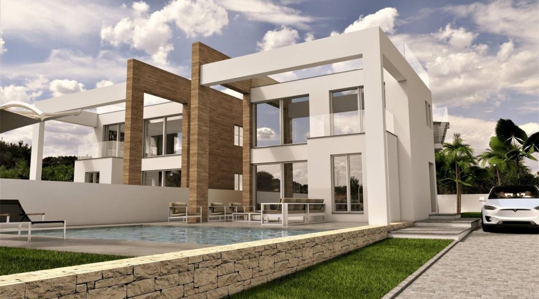 Villa in Torrevieja, Valencian Community, Spain 1 - 16227517
