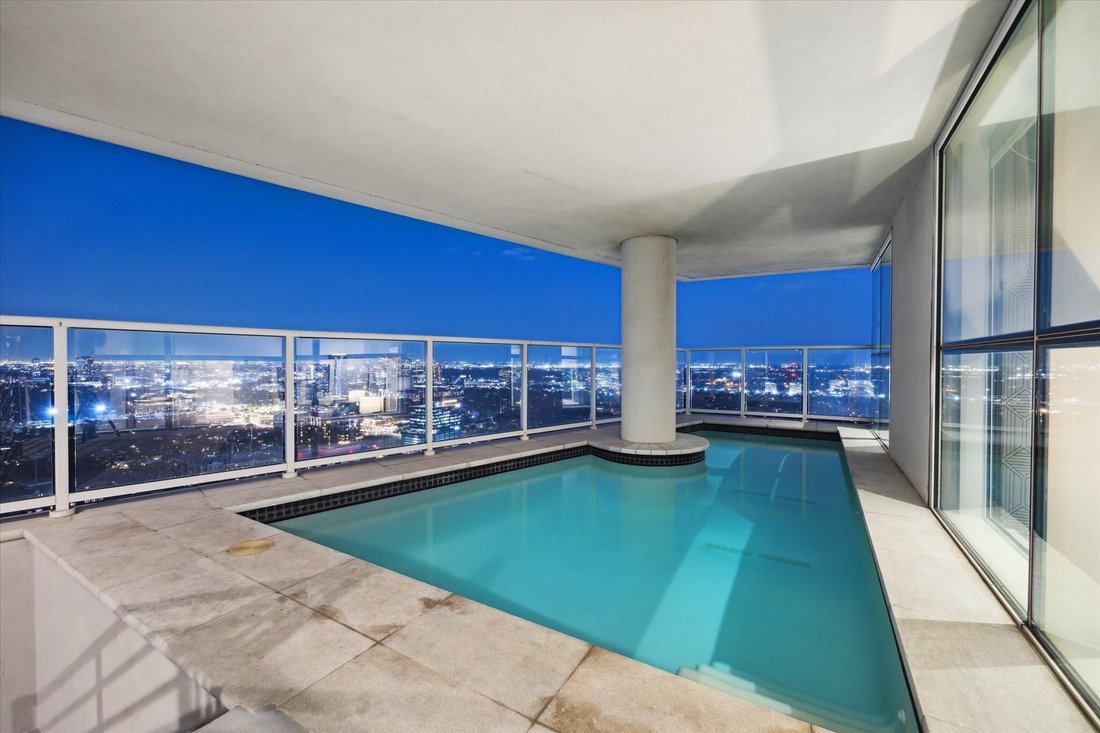 Condo in Houston, Texas, United States 4 - 16226266