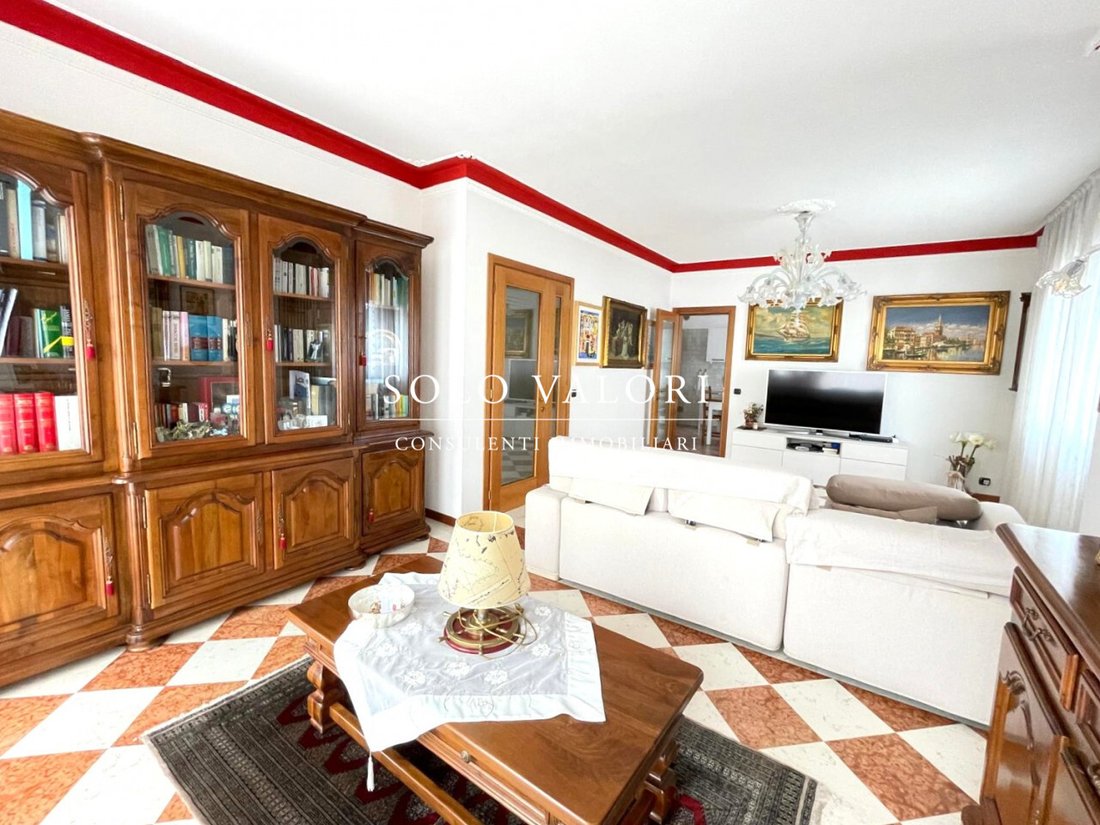 Villa in Castelfranco Veneto, Veneto, Italy 4 - 16230515