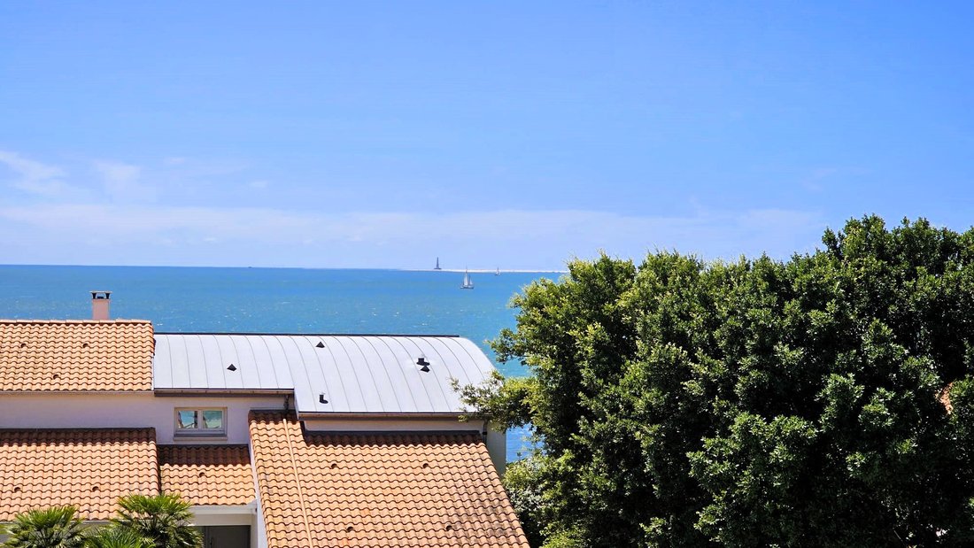House in Vaux-sur-Mer, Nouvelle-Aquitaine, France 4 - 16125394