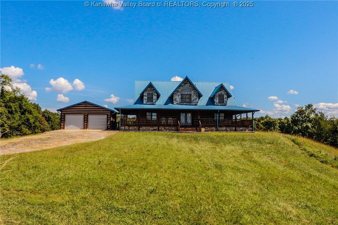 House in Looneyville, West Virginia, United States 2 - 16230425