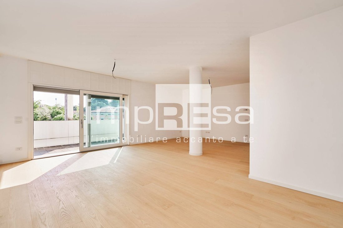 Apartment in Cathedral - Piazza dei Signori, Treviso, Italy 4 - 16230077