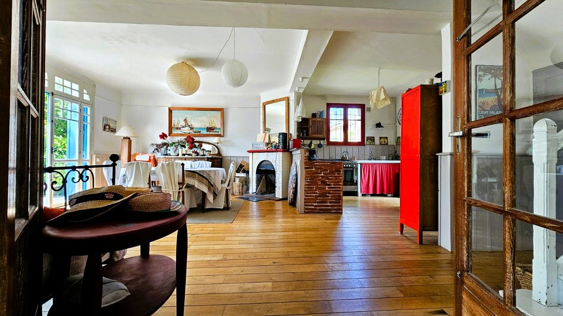 House in Saint-Palais-sur-Mer, Nouvelle-Aquitaine, France 5 - 16125580