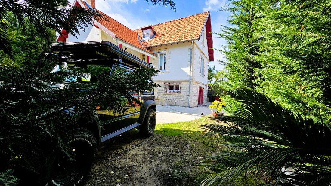 House in Saint-Palais-sur-Mer, Nouvelle-Aquitaine, France 2 - 16125386