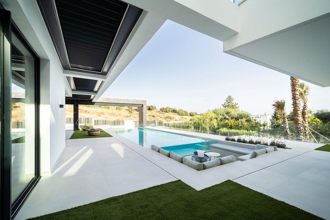 Villa in Estepona, Andalusia, Spain 1 - 16225624