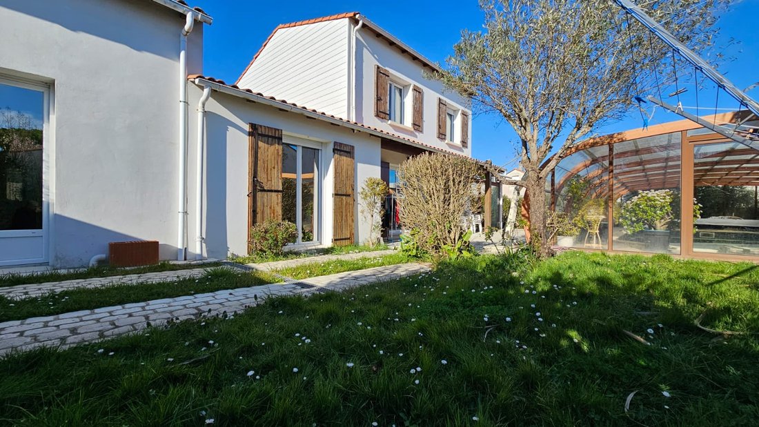 House in Saint-Georges-de-Didonne, Nouvelle-Aquitaine, France 3 - 16125109