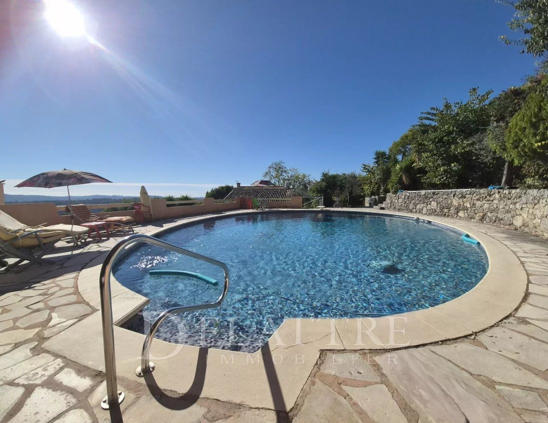 House in Grasse, Provence-Alpes-Côte d'Azur, France 2 - 16220431