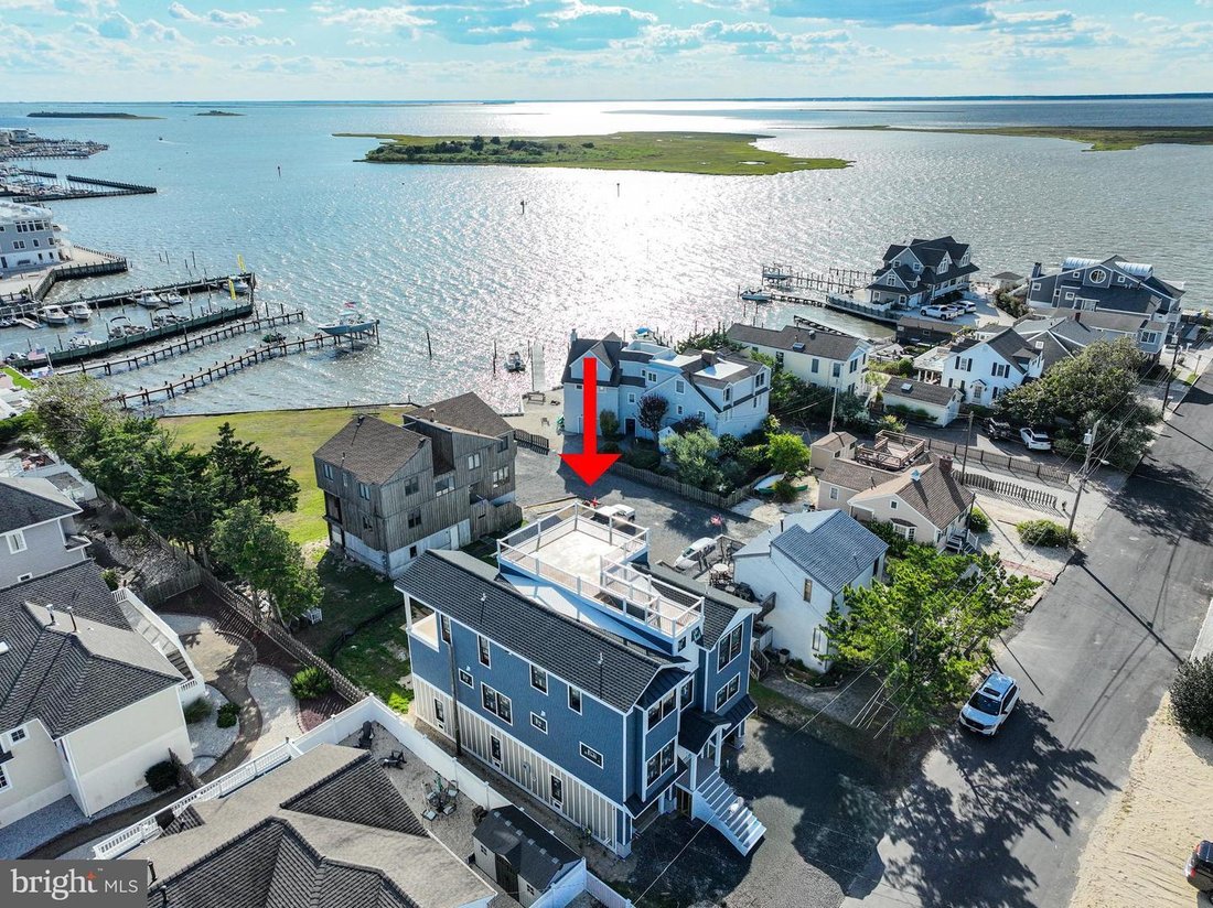 House in Ship Bottom, New Jersey, United States 2 - 16230742