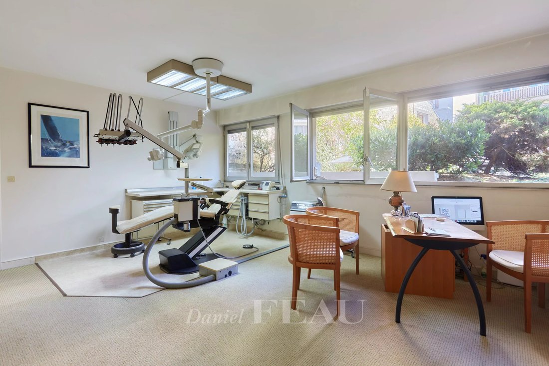Apartment in Muette Nord, Paris 16e Arrondissement, Paris 3 - 16225852