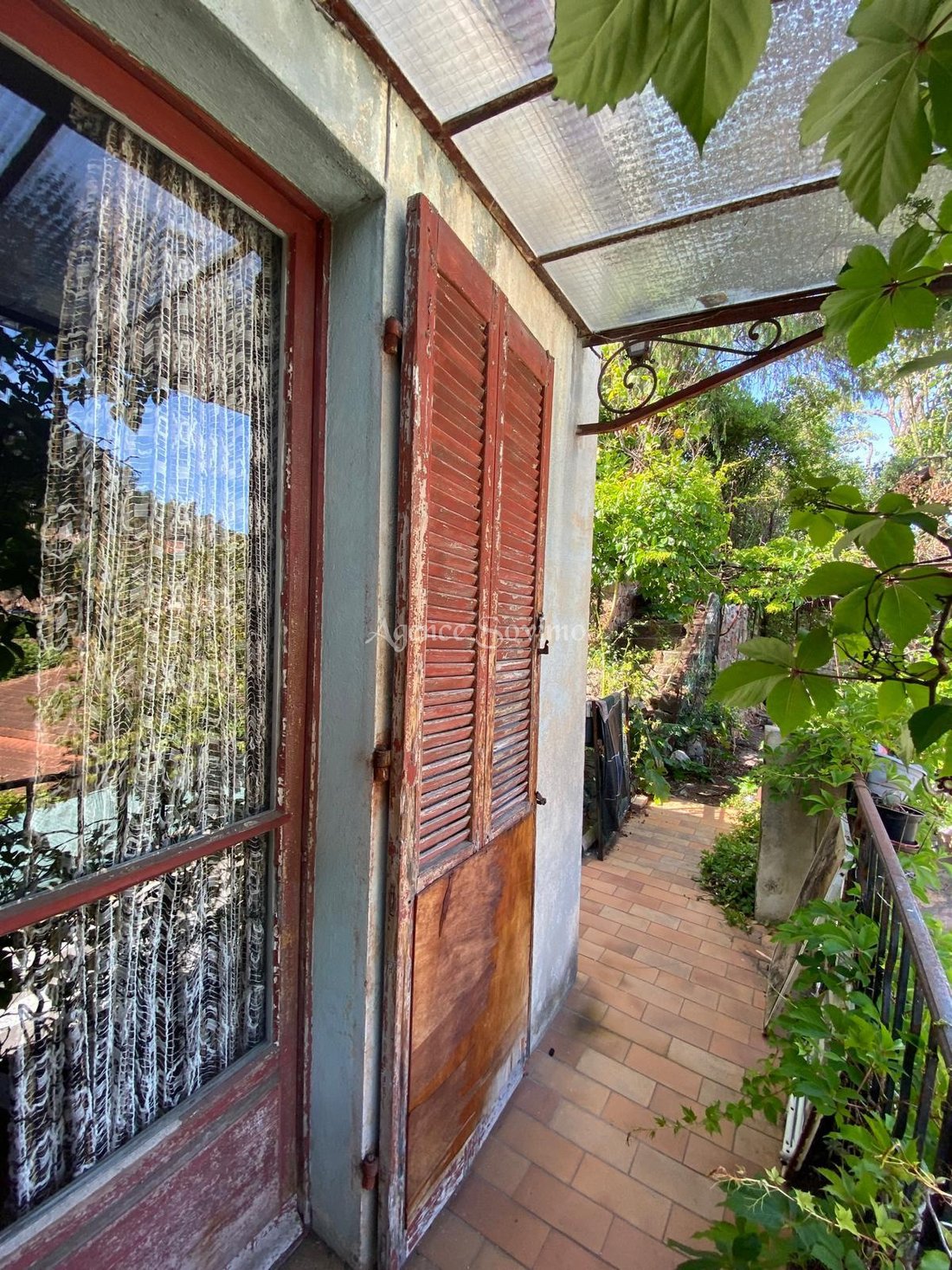 House in Théoule-sur-Mer, Provence-Alpes-Côte d'Azur, France 2 - 16227496
