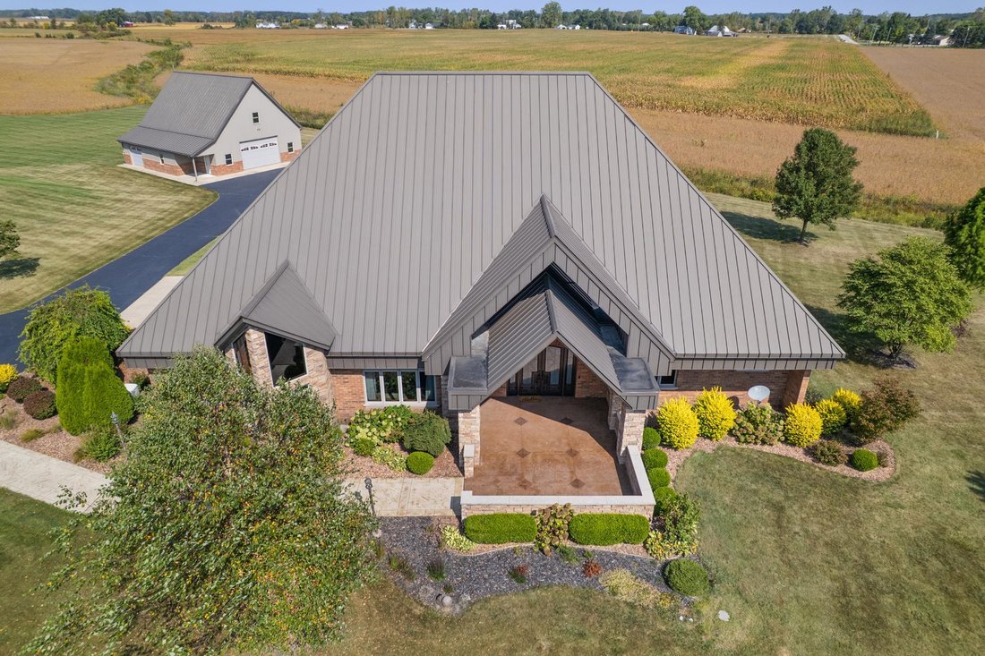 House in Monroe, Michigan, United States 1 - 16226189