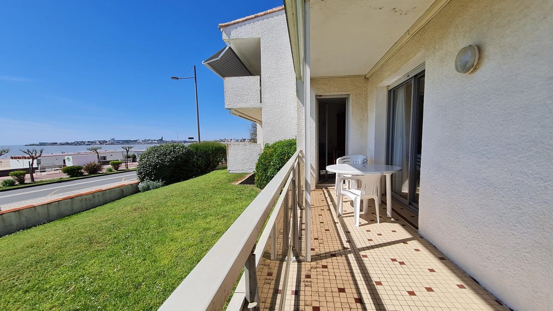 Apartment in Saint-Georges-de-Didonne, Nouvelle-Aquitaine, France 1 - 16125232