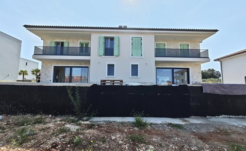 House in Malinska, Primorje-Gorski Kotar County, Croatia 1