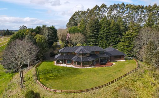 House in Reporoa, Waikato, New Zealand 1