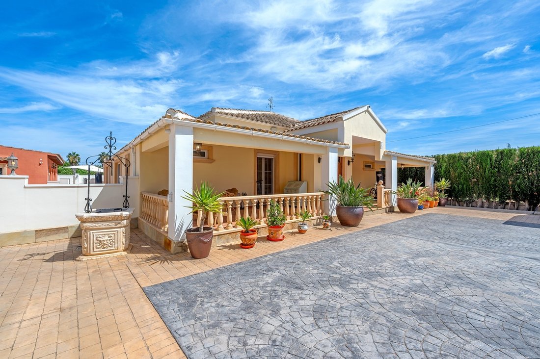 Country House in Almoradi, Valencian Community, Spain 4 - 16225807