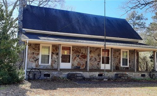 House in Fairmount, Georgia, United States 1