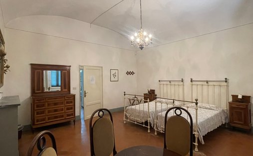 Castle for Sale in Molino d'Egola, Tuscany, Italy