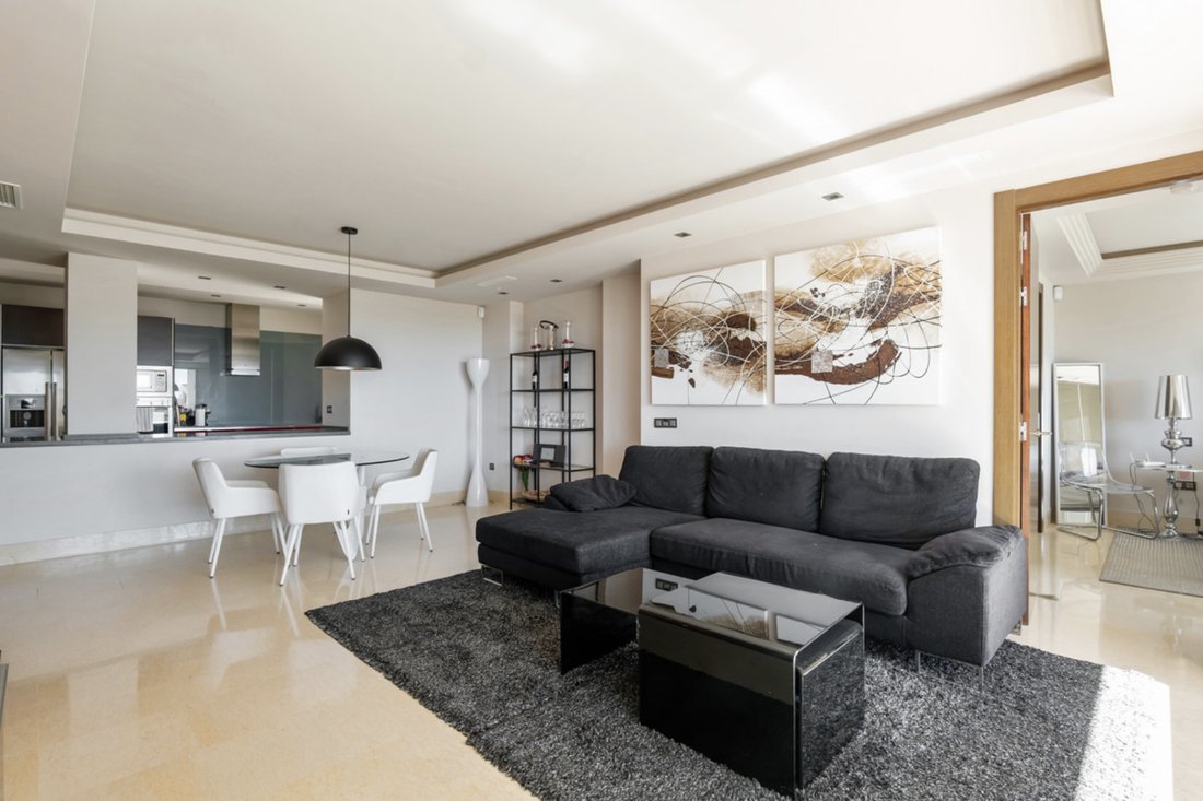 Apartment in Benahavis, Andalusia, Spain 4 - 16231167