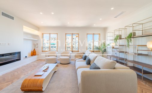 Apartment in Eixample, Barcelona, Spain 1