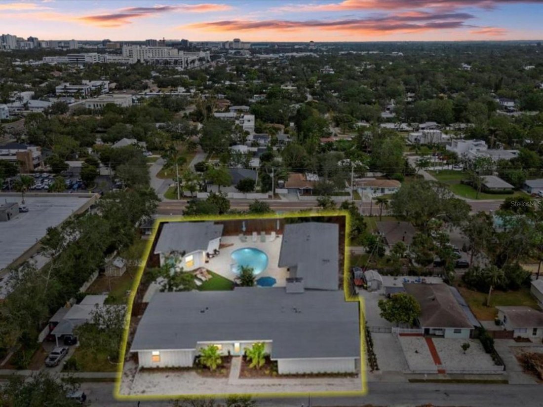House in Sarasota, Florida, United States 3 - 16231330