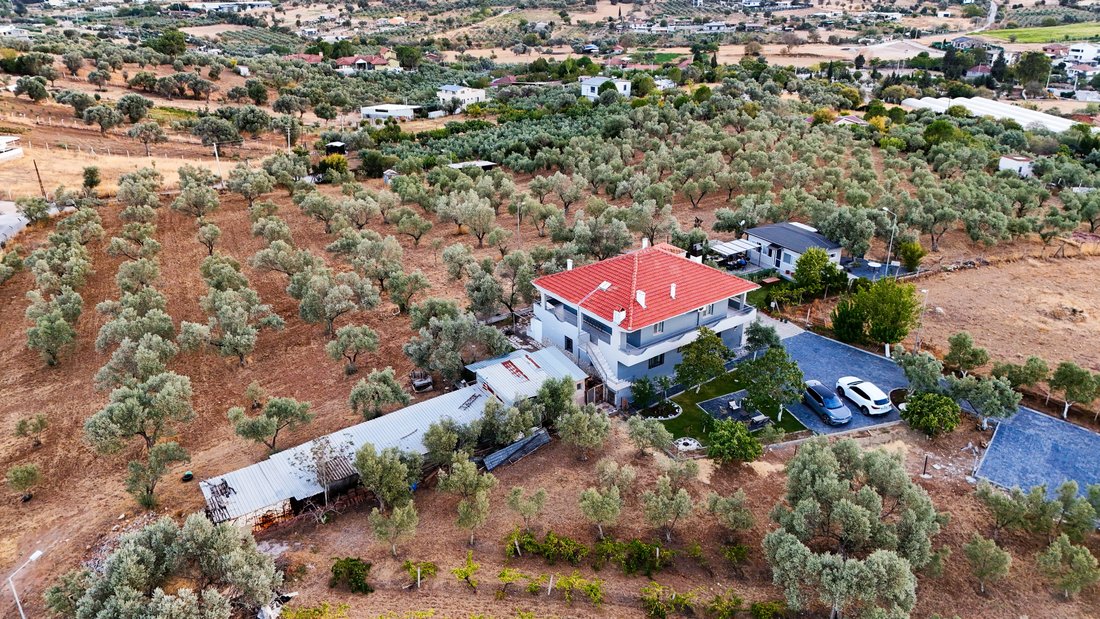 Farm Ranch in Menderes, İzmir, Turkey 1 - 16231718
