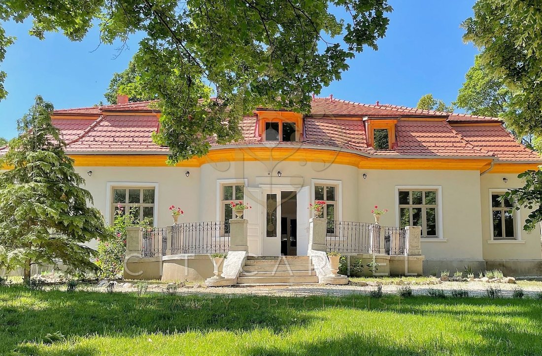 Villa in Polgárdi, Hungary 1 - 16232470