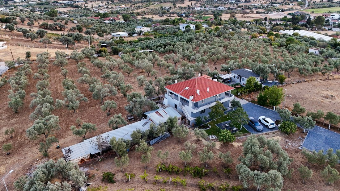 Farm Ranch in Menderes, İzmir, Turkey 2 - 16231718
