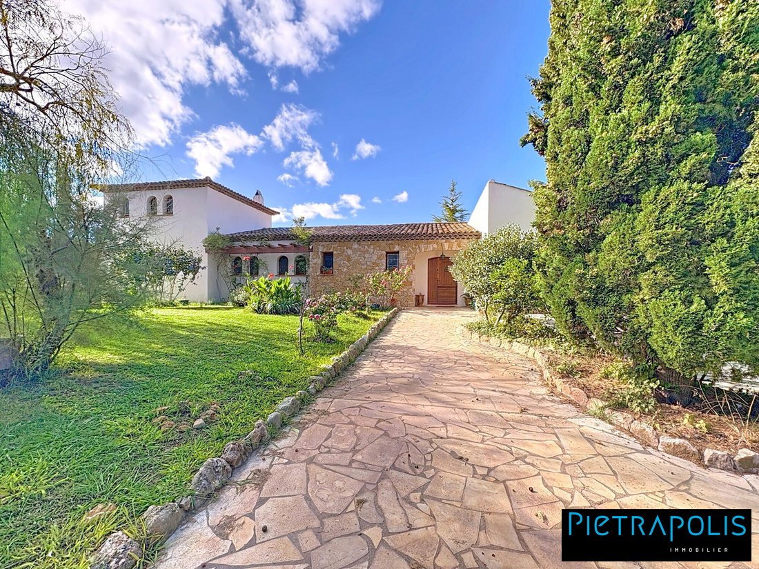 Villa in Balaruc-le-Vieux, Occitania, France 2 - 16232061