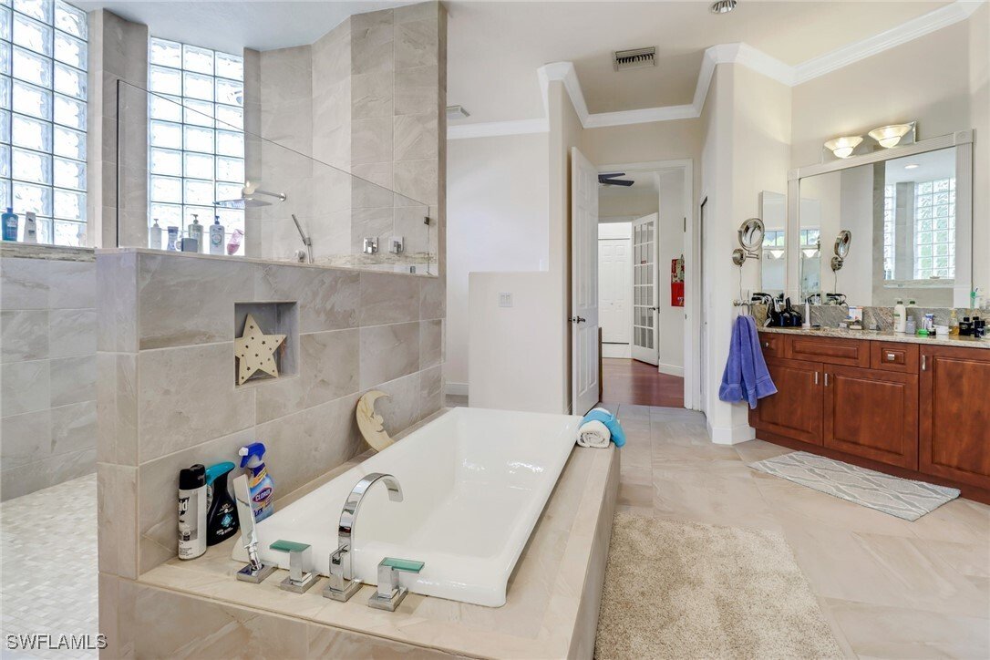 House in North Fort Myers, Florida, United States 3 - 16233760