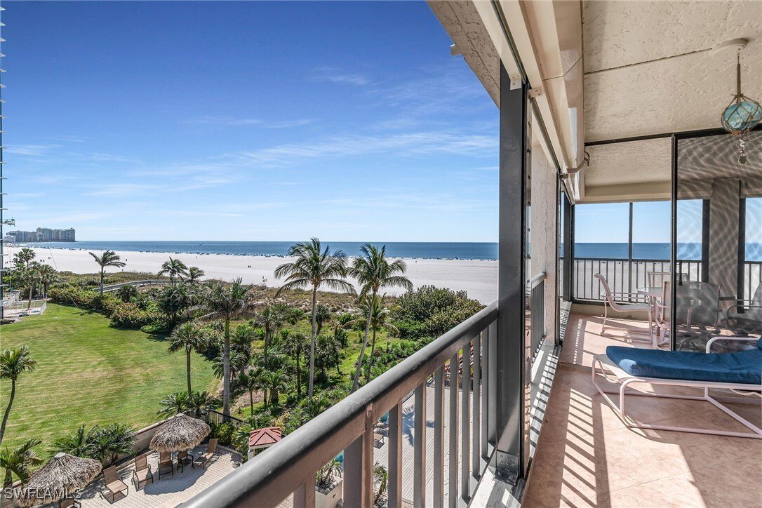 Condo in Marco Island, Florida, United States 5 - 16235764