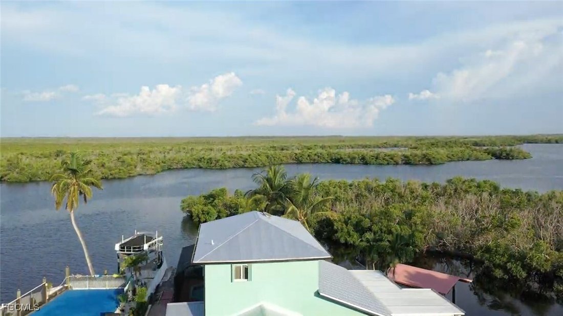 House in Bokeelia, Florida, United States 2 - 16235876