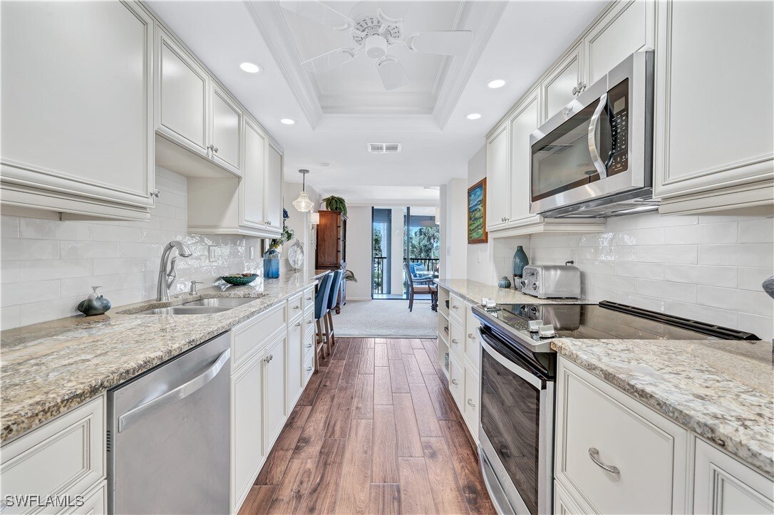 Condo in Naples, Florida, United States 3 - 16236250