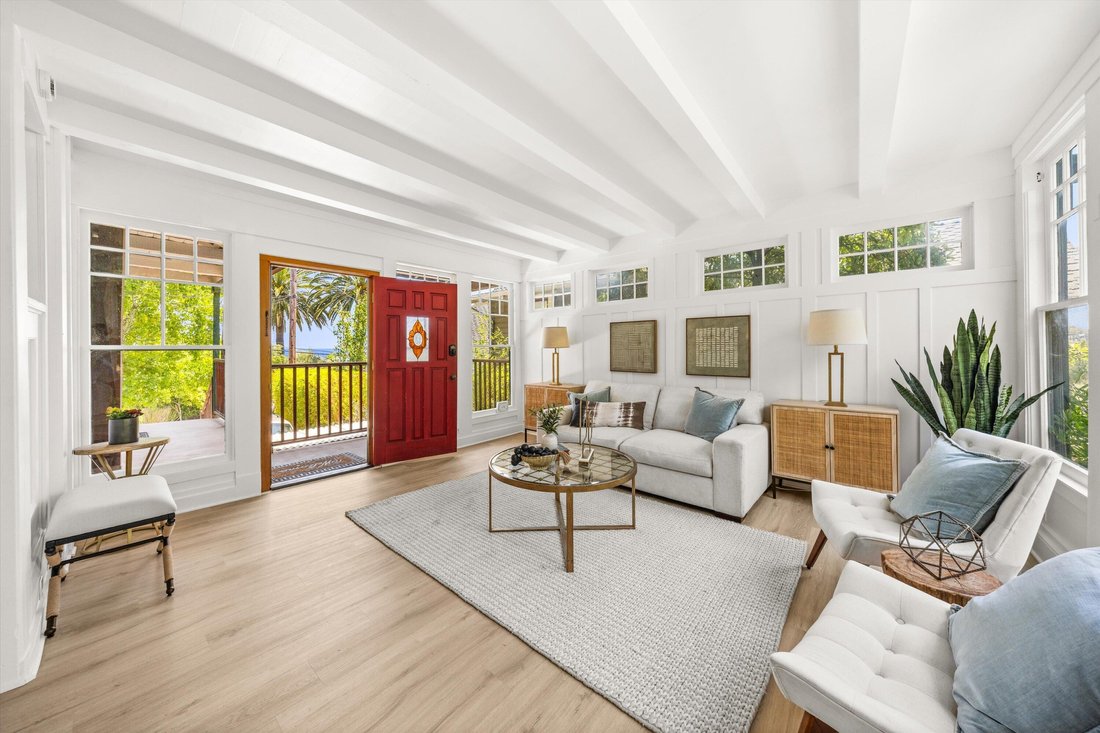 Santa Barbara, California, United States 5 - 16234675