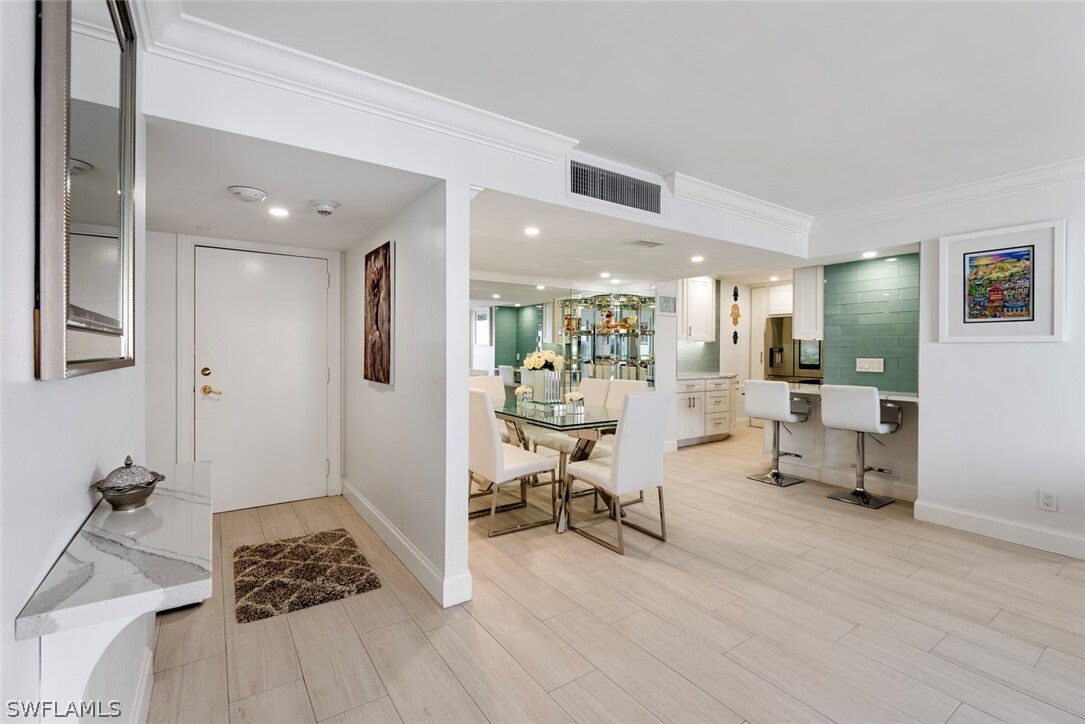 Condo in Naples, Florida, United States 5 - 16236115