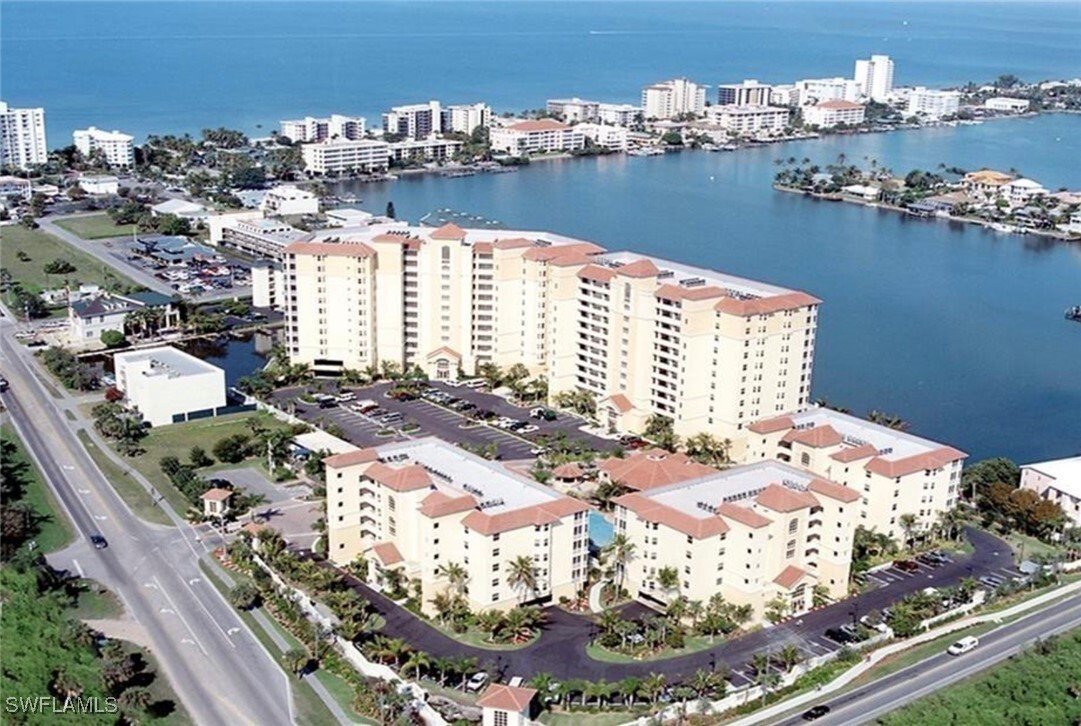 Condo in Naples, Florida, United States 1 - 16233923