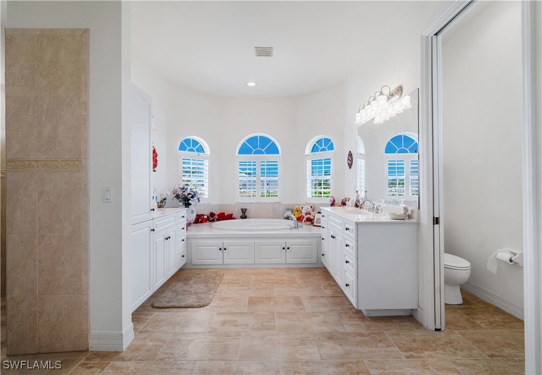 House in Saint James City, Florida, United States 5 - 16235083