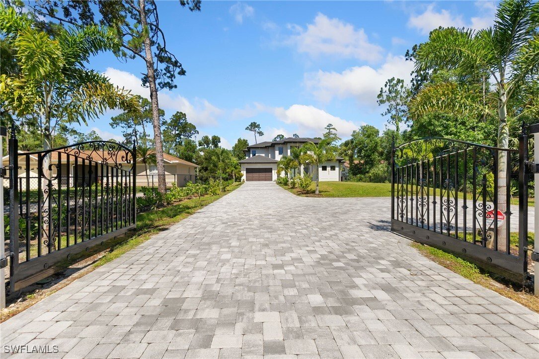 House in Naples, Florida, United States 4 - 16235536