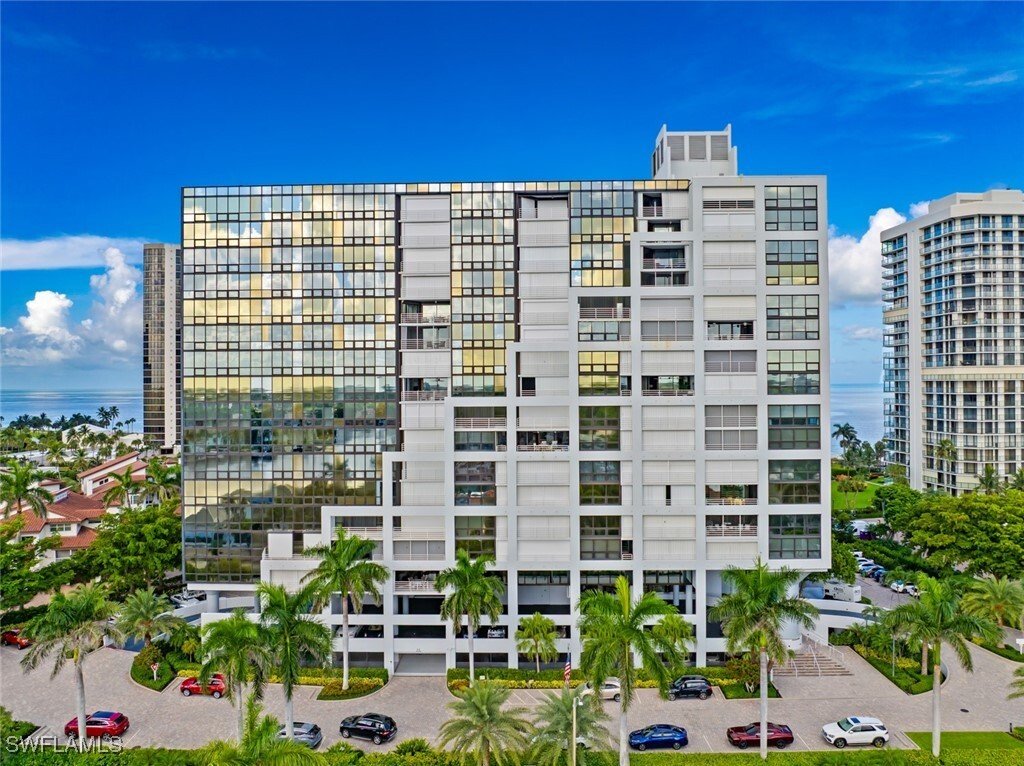 Condo in Naples, Florida, United States 2 - 16235664