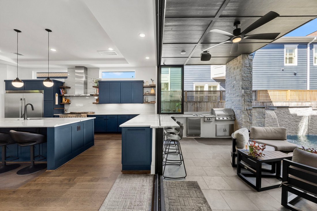 House in Houston, Texas, United States 4 - 16233294