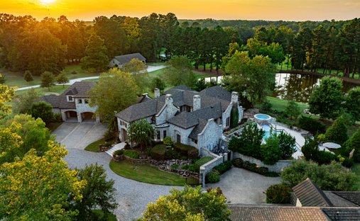 House in Hallsville, Texas, United States 1