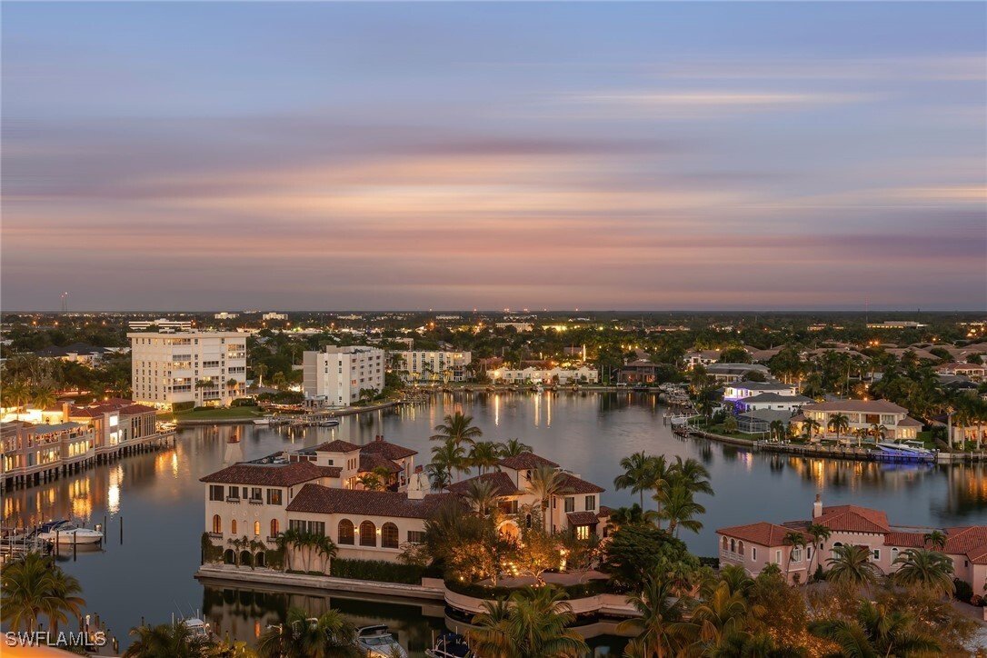 Condo in Naples, Florida, United States 5 - 16234033