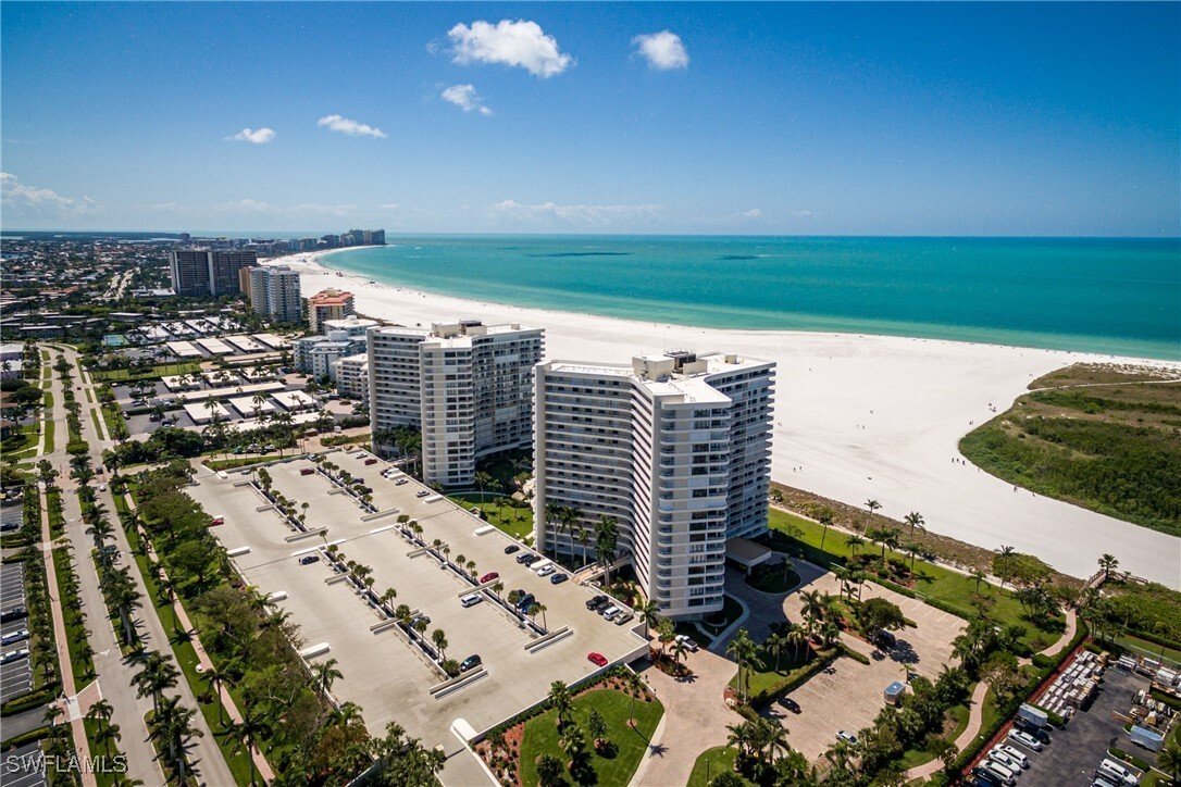 Condo in Marco Island, Florida, United States 1 - 16234099