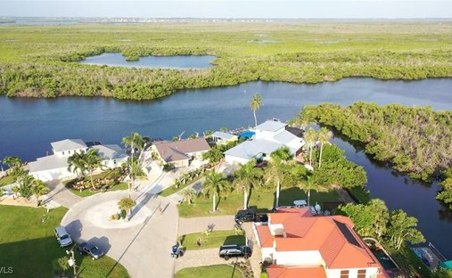 House in Bokeelia, Florida, United States 1