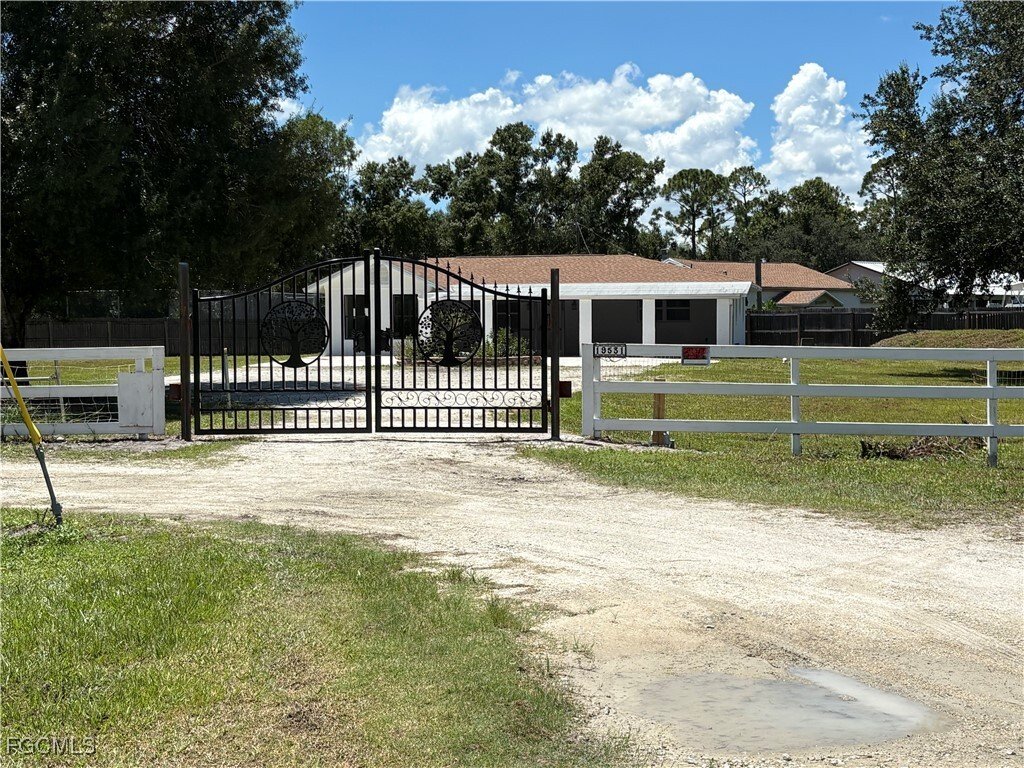 House in North Fort Myers, Florida, United States 4 - 16235398