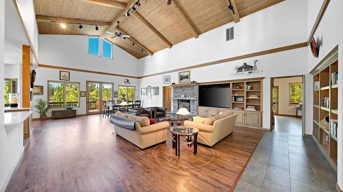 House in Portola, California, United States 4 - 16233314