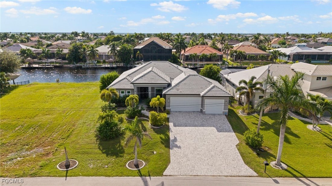 House in Cape Coral, Florida, United States 1 - 16234779