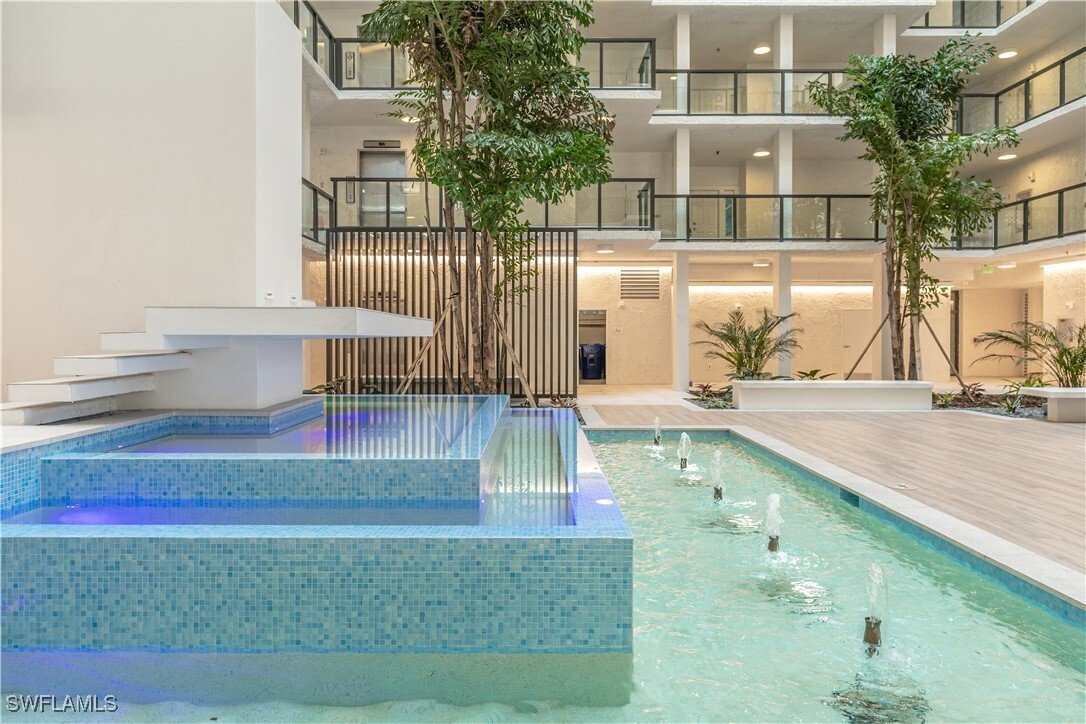 Condo in Naples, Florida, United States 5 - 16234962