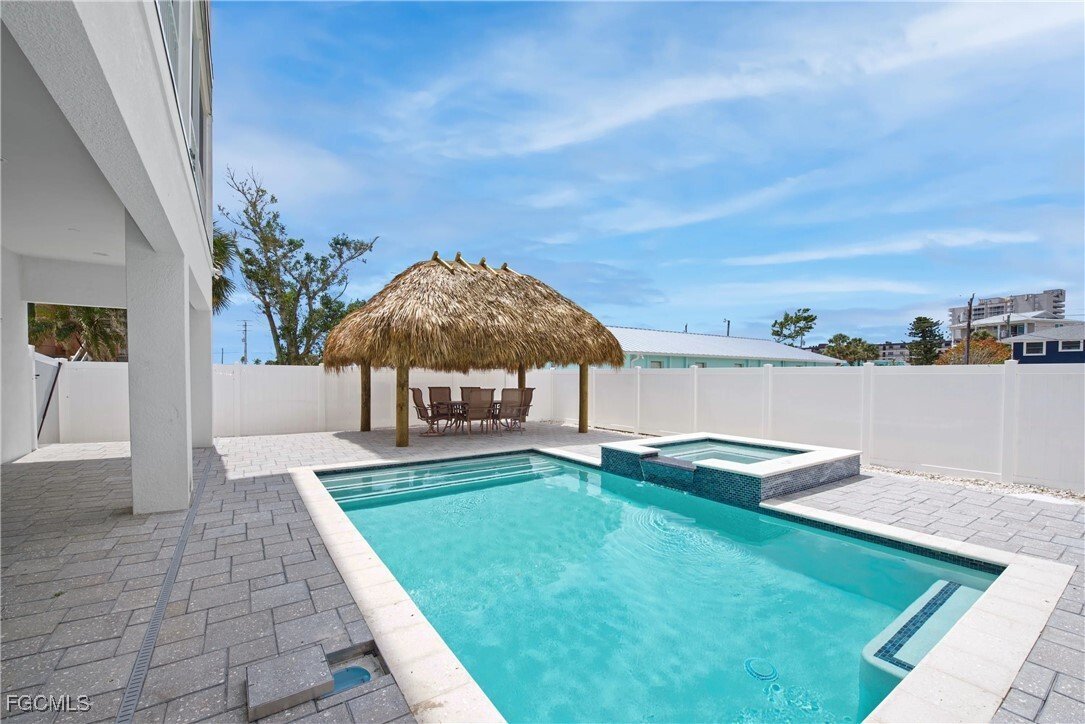 House in Fort Myers Beach, Florida, United States 2 - 16235222