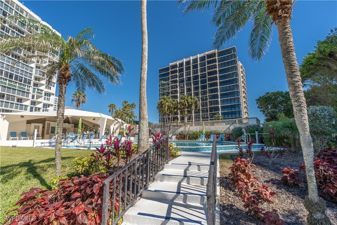Condo in Naples, Florida, United States 2 - 16234962