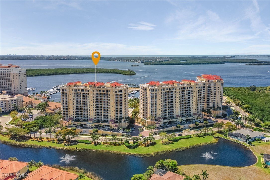 Condo in Cape Coral, Florida, United States 2 - 16236016